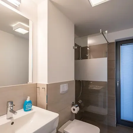 Rugen Hideaway * Breege